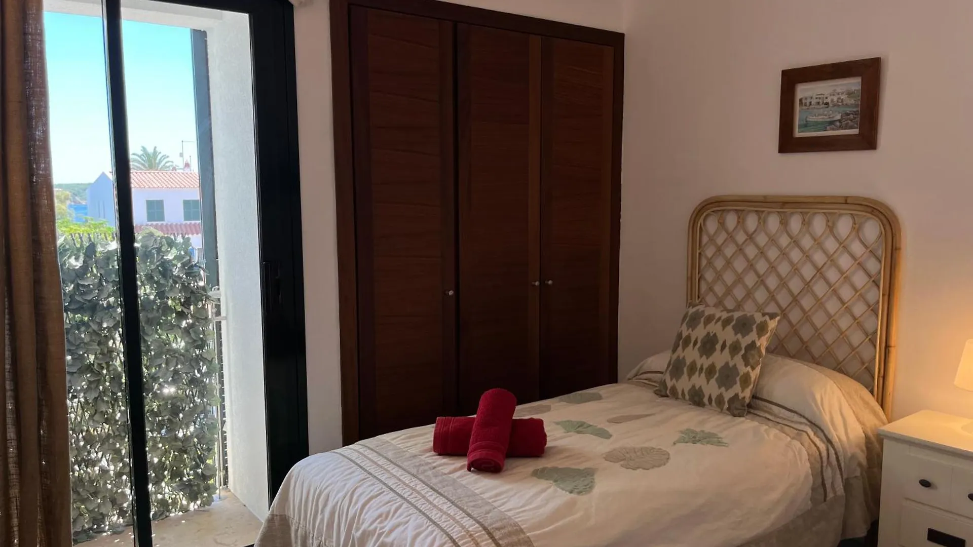 הוילה פורנלס Bahia 26 By Som Menorca